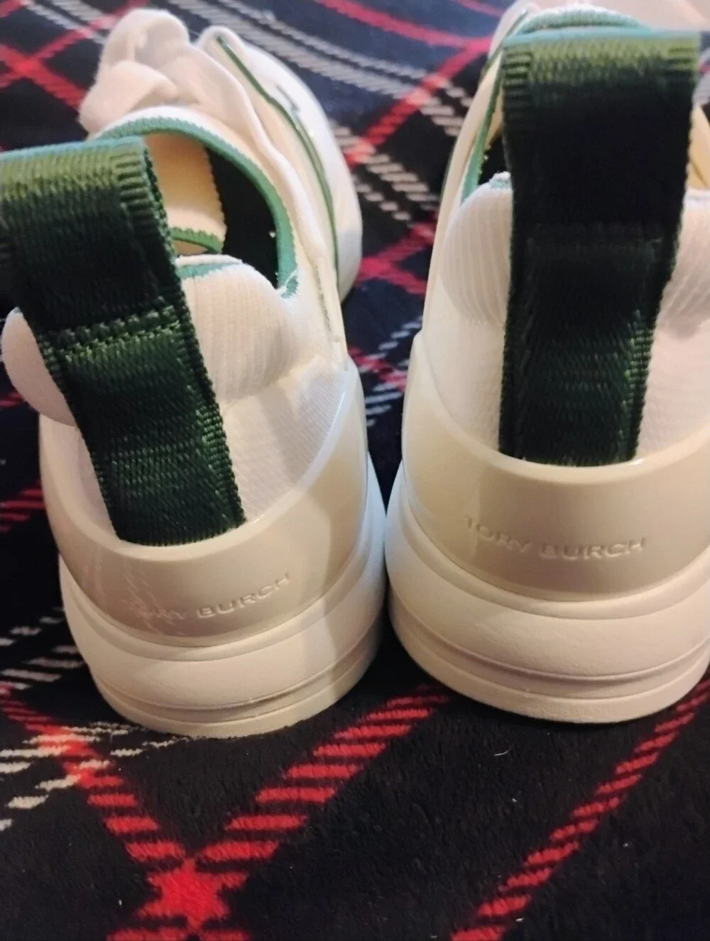 Women's Like New White 🤍 And Green 💚 Tory Burch Sneakers U.S. Size 9.5